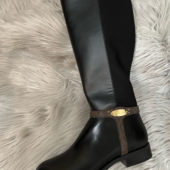 Michael Kors Leather Women’s Finley Tall Riding Boots-Black/Brown. NEW - Picture 6 of 10